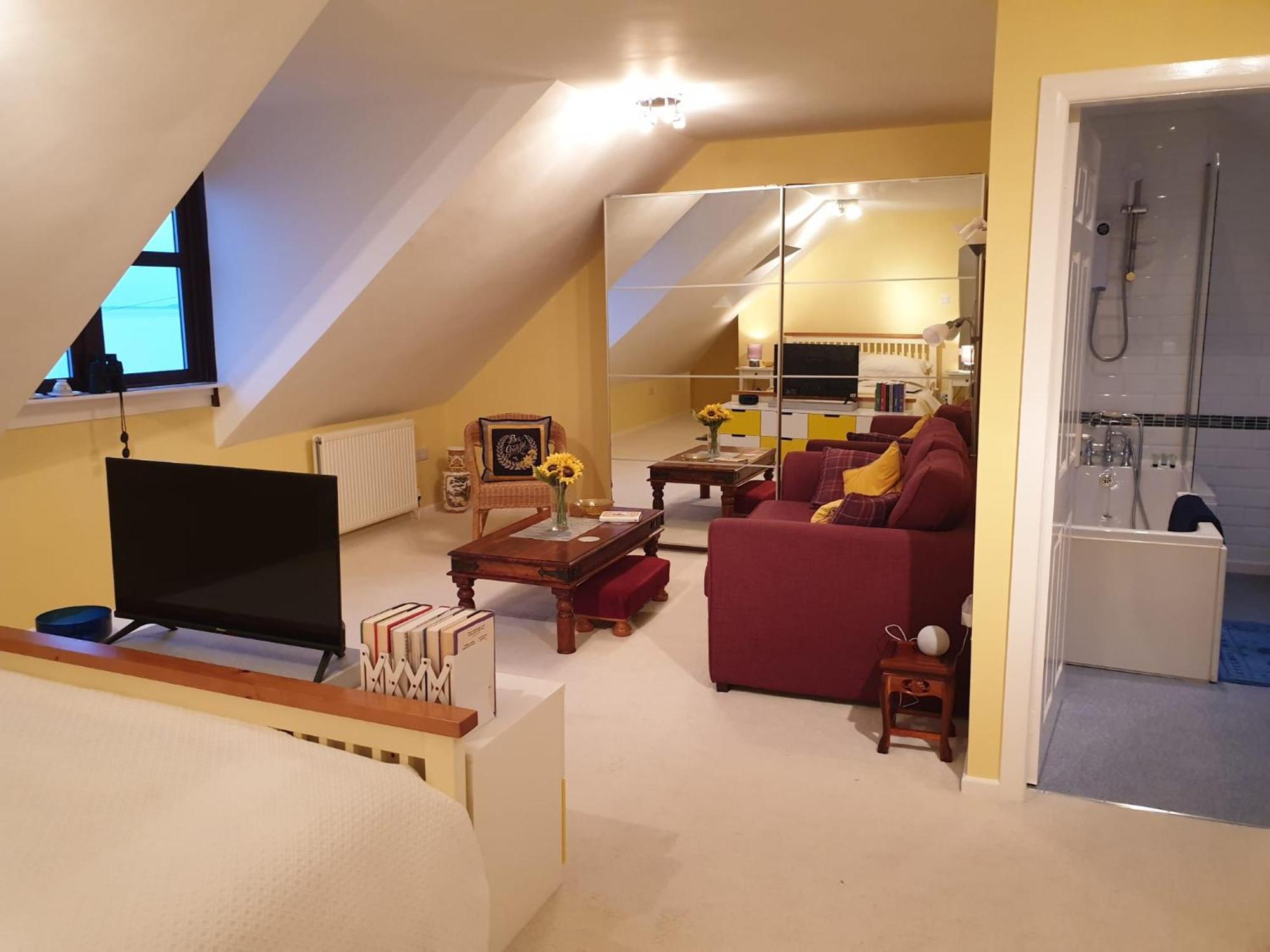 The Old Cornstore A Beautiful Suite Overlooking The Sea Drummore Dış mekan fotoğraf